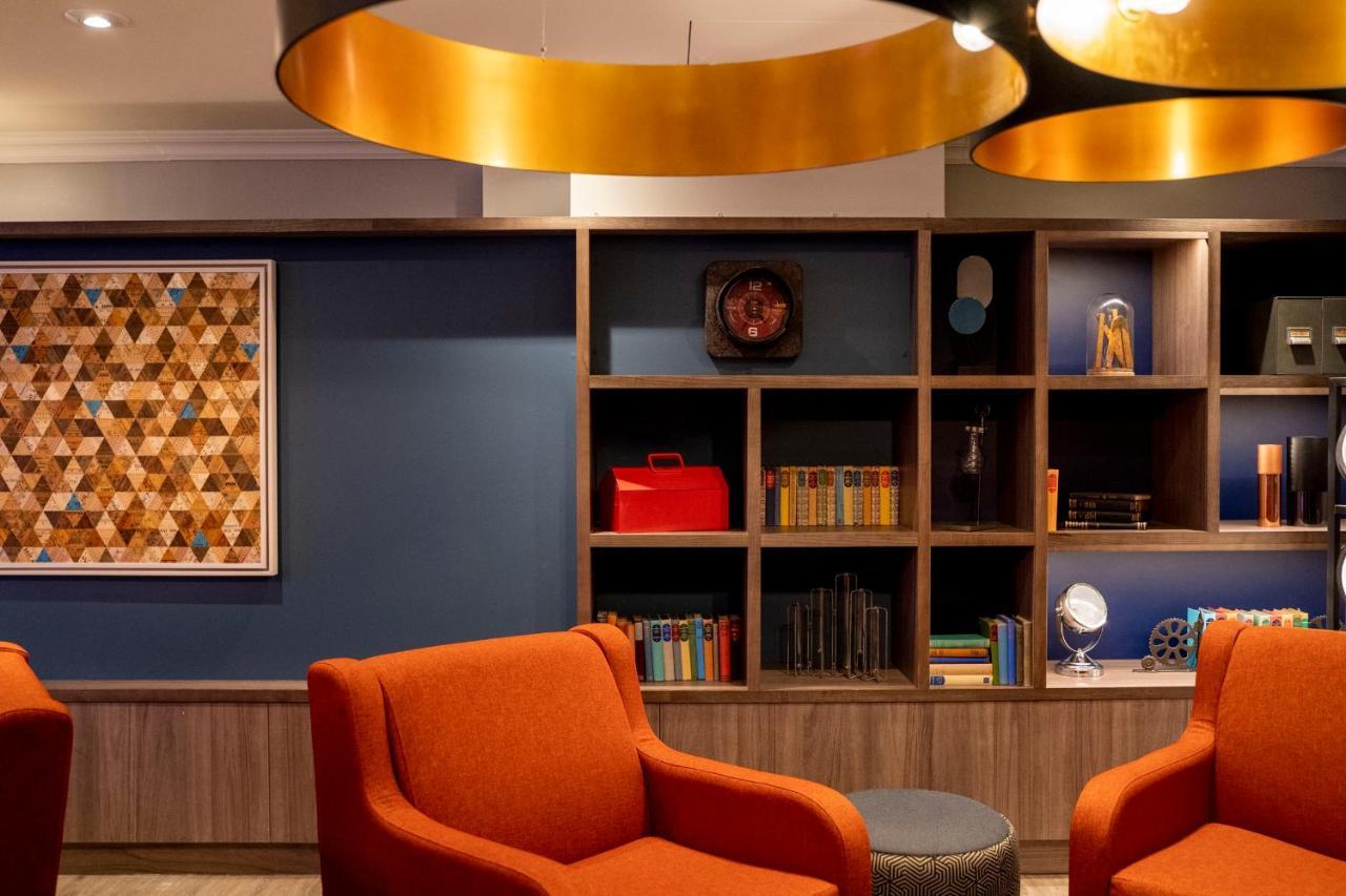 Mercure Birmingham West Hotel West Bromwich Bagian luar foto